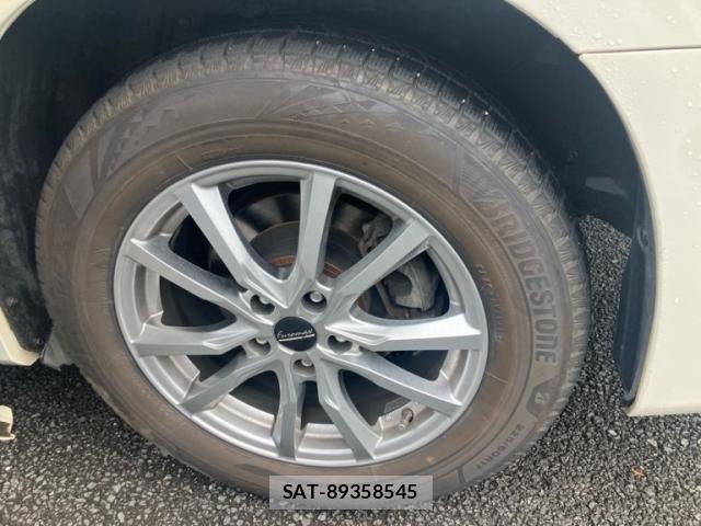 Toyota ALPHARD 2015-10 8411099-4
