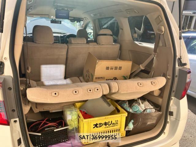 Toyota ALPHARD 2008-09 8411077-25