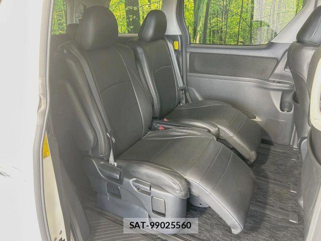 Toyota ALPHARD 2012-11 8437893-7
