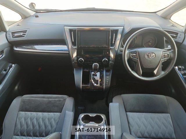 Toyota ALPHARD 2019-07 8456952-1