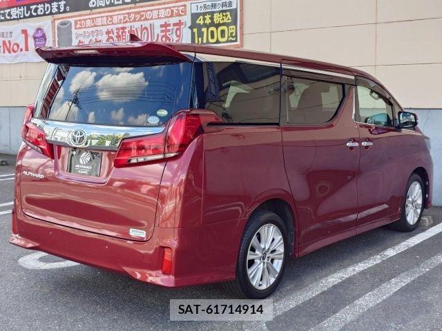Toyota ALPHARD 2019-07 8456952-2