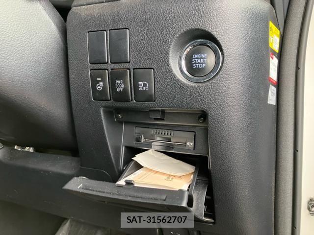 Toyota ALPHARD 2019-12 8484981-19