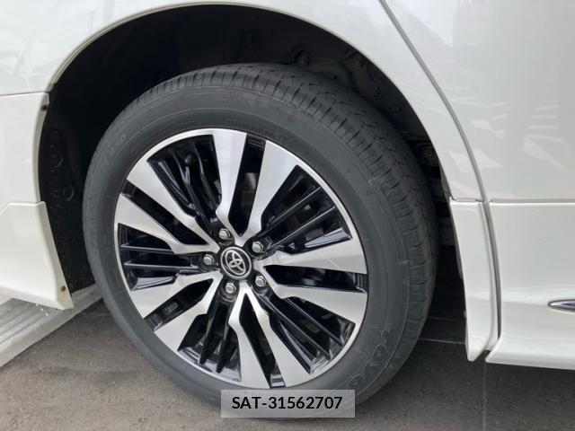 Toyota ALPHARD 2019-12 8484981-4