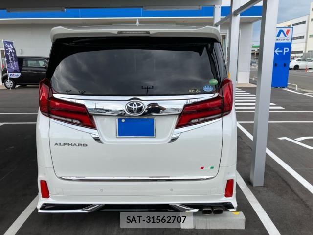 Toyota ALPHARD 2019-12 8484981-6