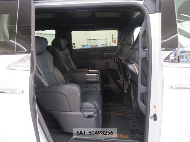 Toyota ALPHARD 2025-02 8523357-17