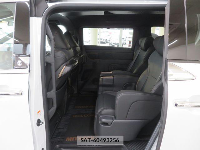 Toyota ALPHARD 2025-02 8523357-20