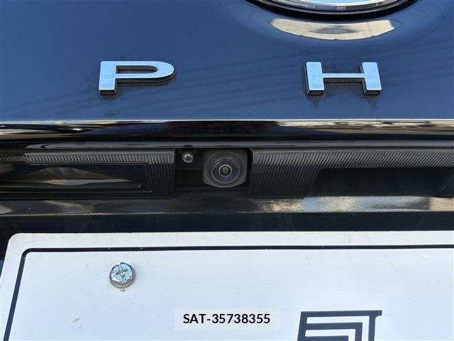 Toyota ALPHARD 2023-09 8523358-9