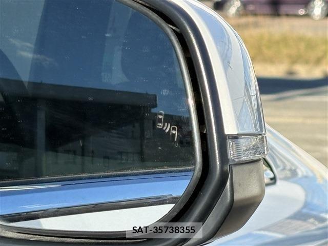 Toyota ALPHARD 2023-09 8523358-18