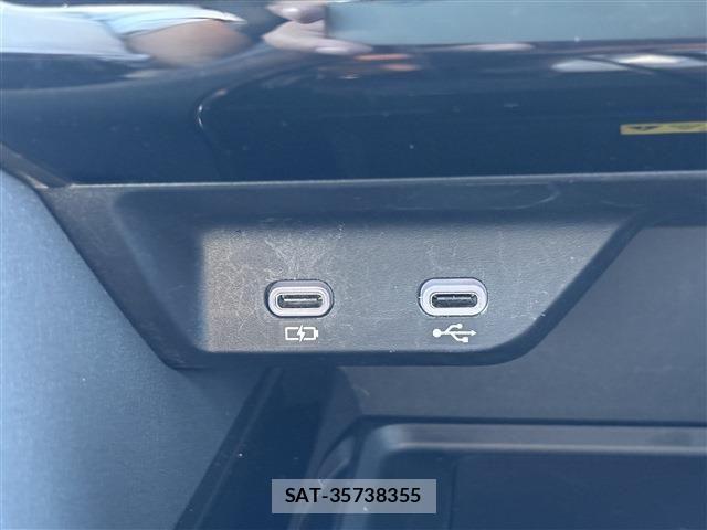 Toyota ALPHARD 2023-09 8523358-26