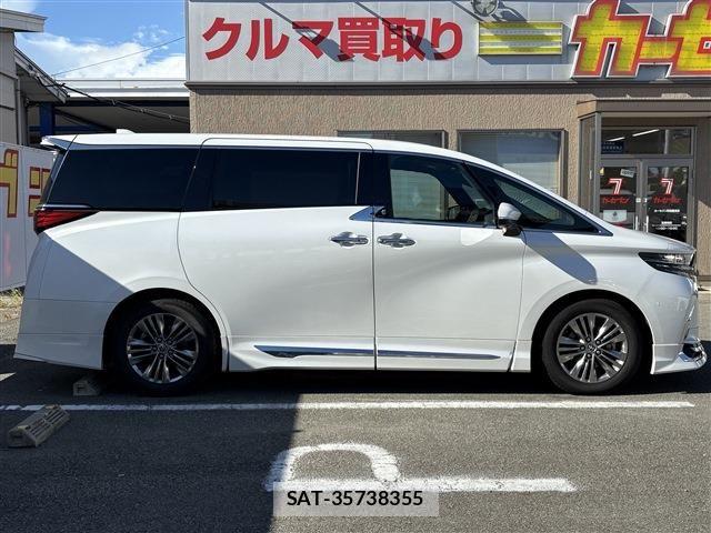 Toyota ALPHARD 2023-09 8523358-3