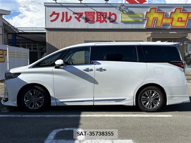 Toyota ALPHARD 2023-09 8523358-7