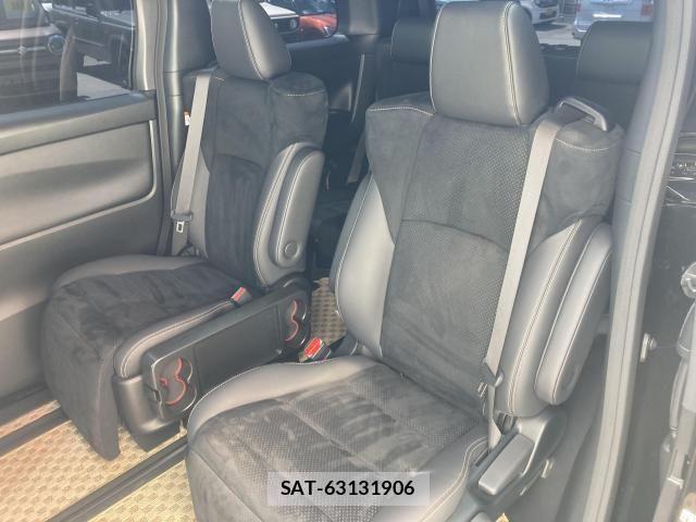 Toyota ALPHARD 2023-04 8523367-26