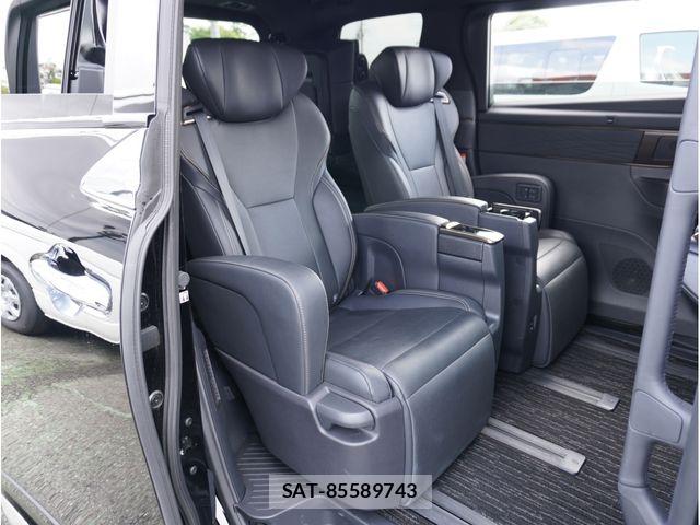 Toyota ALPHARD 2024-04 8561051-17