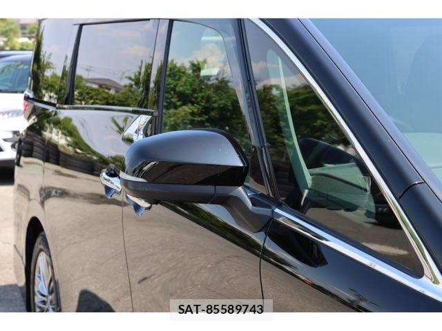 Toyota ALPHARD 2024-04 8561051-23