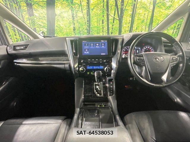Toyota ALPHARD 2020-04 8561050-1
