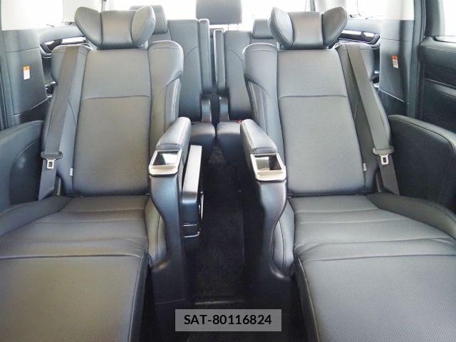 Toyota ALPHARD 2023-01 8561052-12