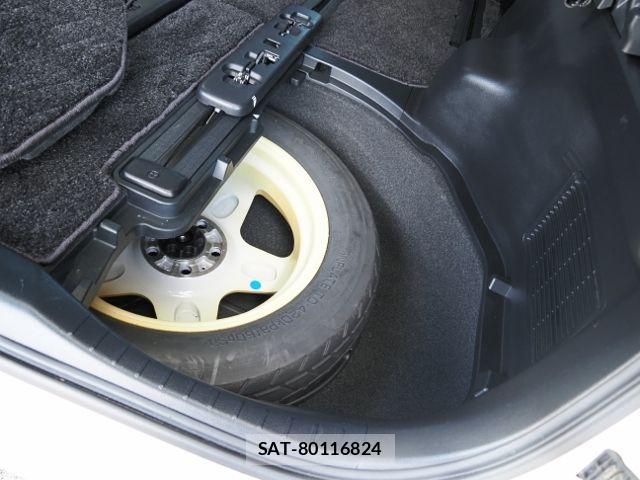 Toyota ALPHARD 2023-01 8561052-19