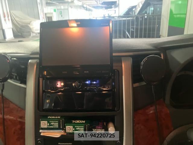 Toyota ALPHARD 2010-05 8625675-17