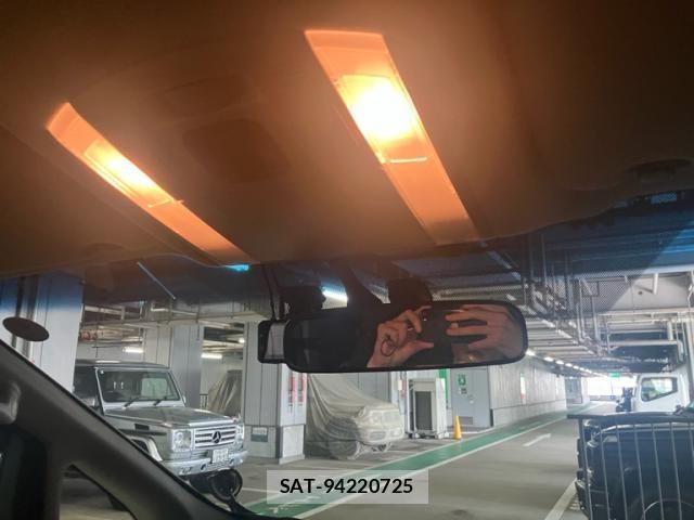 Toyota ALPHARD 2010-05 8625675-20