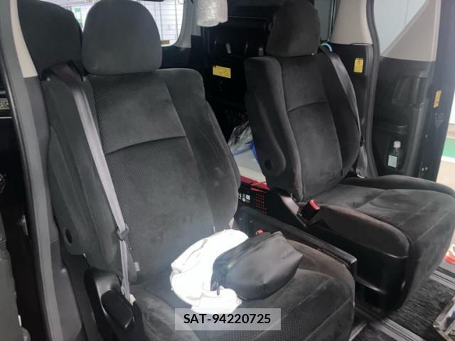Toyota ALPHARD 2010-05 8625675-27