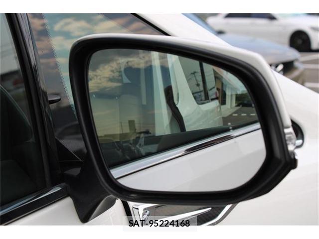 Toyota ALPHARD 2018-06 8625672-15