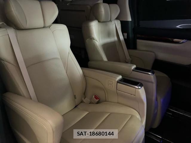 Toyota ALPHARD 2015-11 8625676-14
