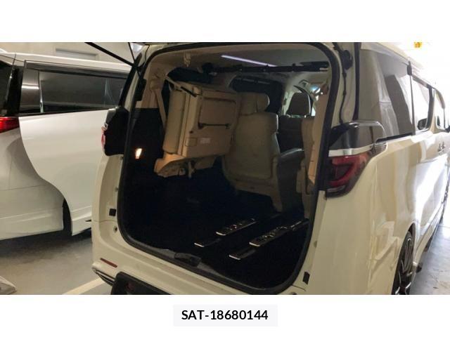Toyota ALPHARD 2015-11 8625676-18