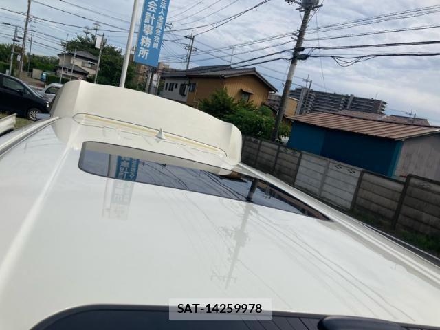 Toyota ALPHARD 2020-05 8665765-20