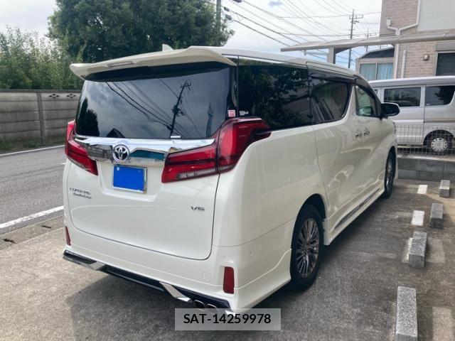 Toyota ALPHARD 2020-05 8665765-3