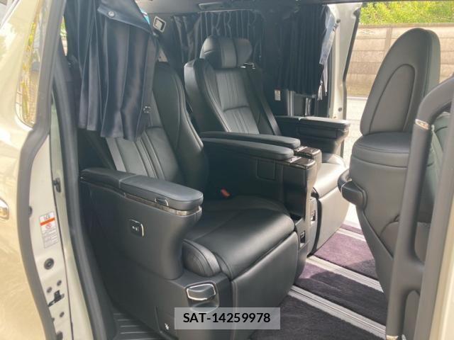 Toyota ALPHARD 2020-05 8665765-6