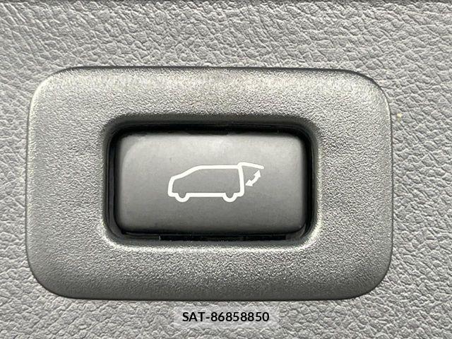 Toyota ALPHARD 2022-02 8657848-11