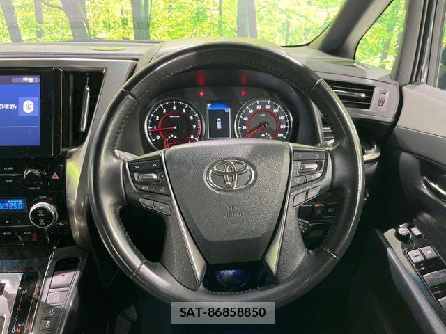 Toyota ALPHARD 2022-02 8657848-12
