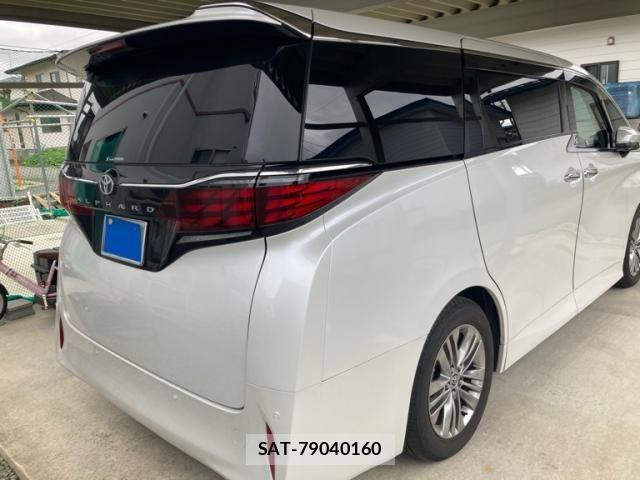 Toyota ALPHARD 2024-11 8657847-4