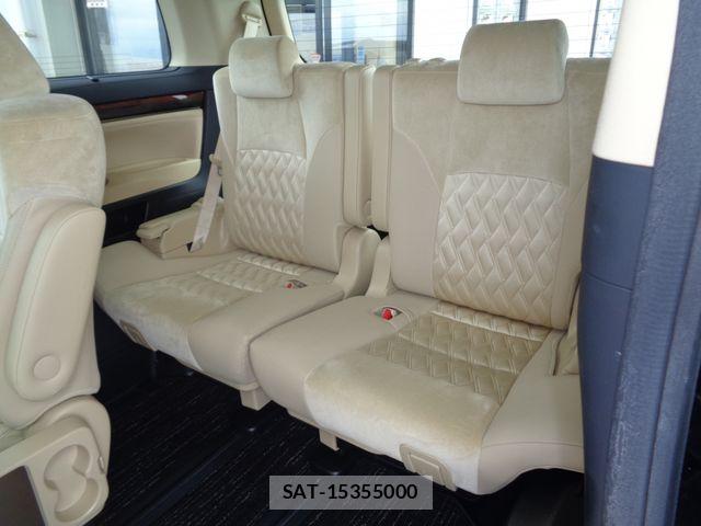 Toyota ALPHARD 2017-07 8685112-10