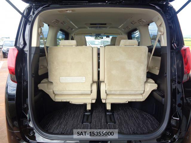 Toyota ALPHARD 2017-07 8685112-12