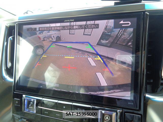 Toyota ALPHARD 2017-07 8685112-16