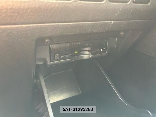 Toyota ALPHARD 2010-06 8685113-15