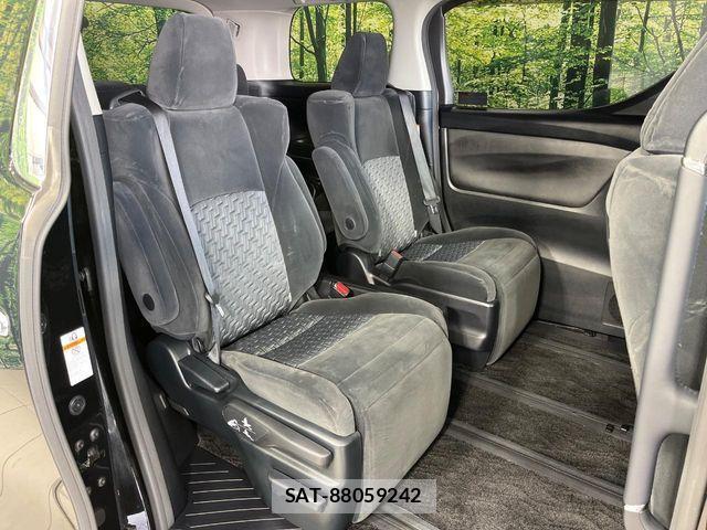 Toyota ALPHARD 2017-03 8740228-8