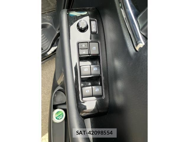 Toyota ALPHARD 2019-05 8740229-13