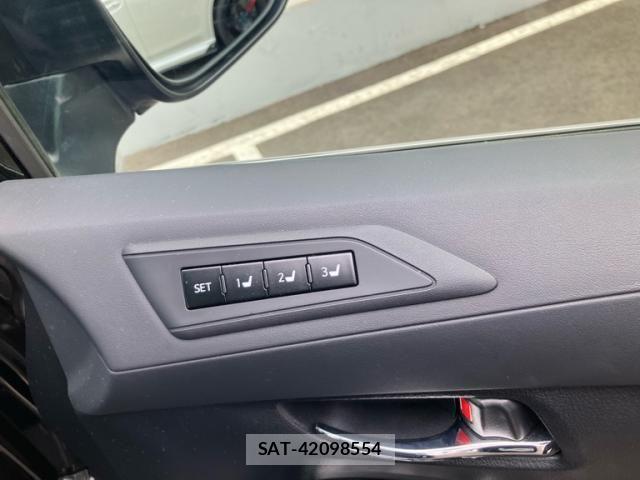 Toyota ALPHARD 2019-05 8740229-14