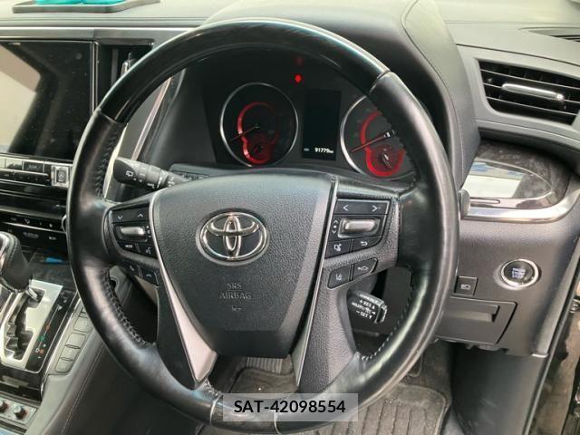 Toyota ALPHARD 2019-05 8740229-16