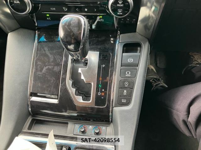 Toyota ALPHARD 2019-05 8740229-25