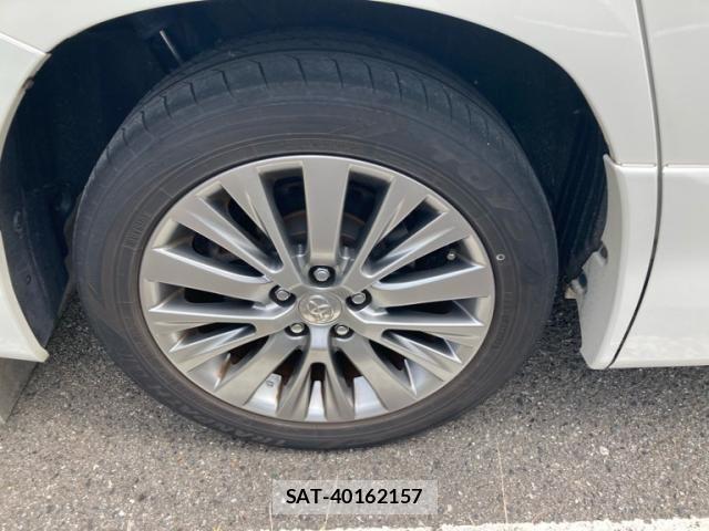 Toyota ALPHARD 2013-02 8740237-9