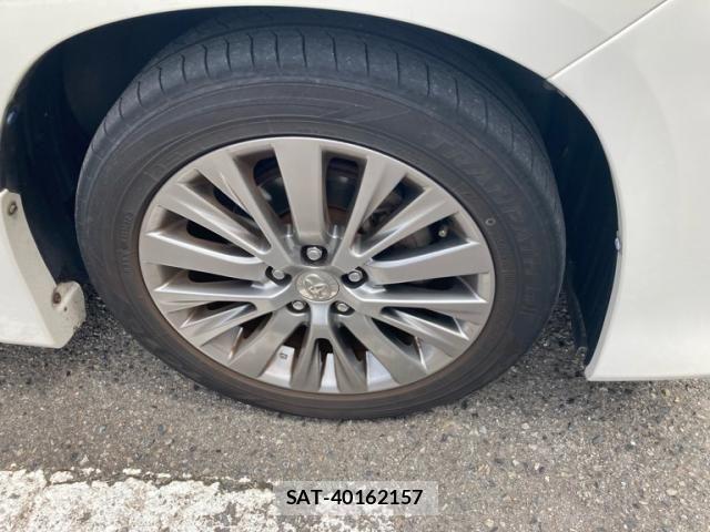 Toyota ALPHARD 2013-02 8740237-6