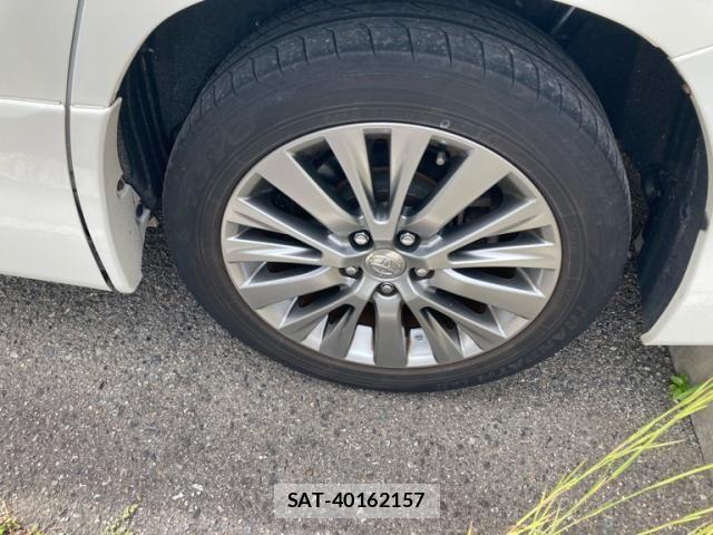 Toyota ALPHARD 2013-02 8740237-7