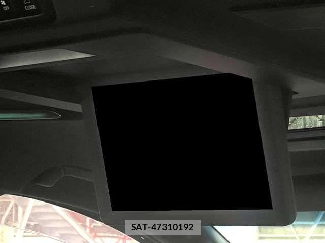 Toyota ALPHARD 2018-03 8779383-11