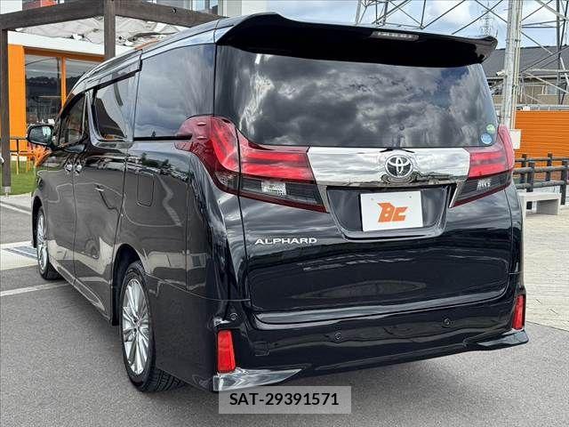 Toyota ALPHARD 2017-03 8779384-14