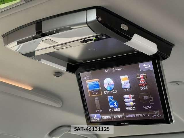 Toyota ALPHARD 2014-06 8779386-7
