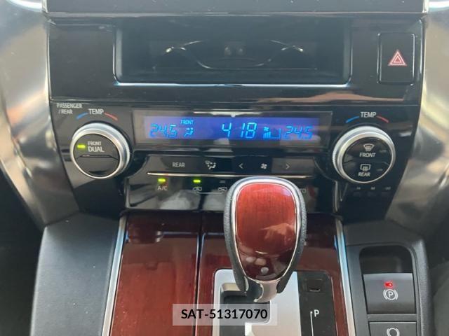 Toyota ALPHARD 2016-06 8795175-14