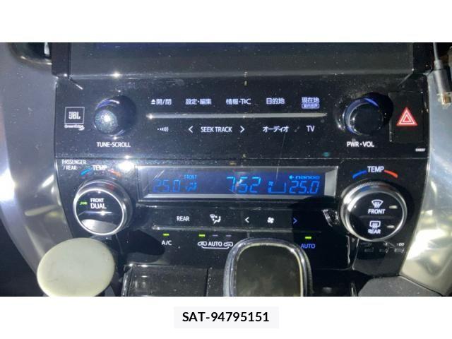 Toyota ALPHARD 2015-09 8827709-26